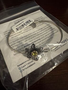 Luca + Danni Silver Flower Bangle with Yellow Stone